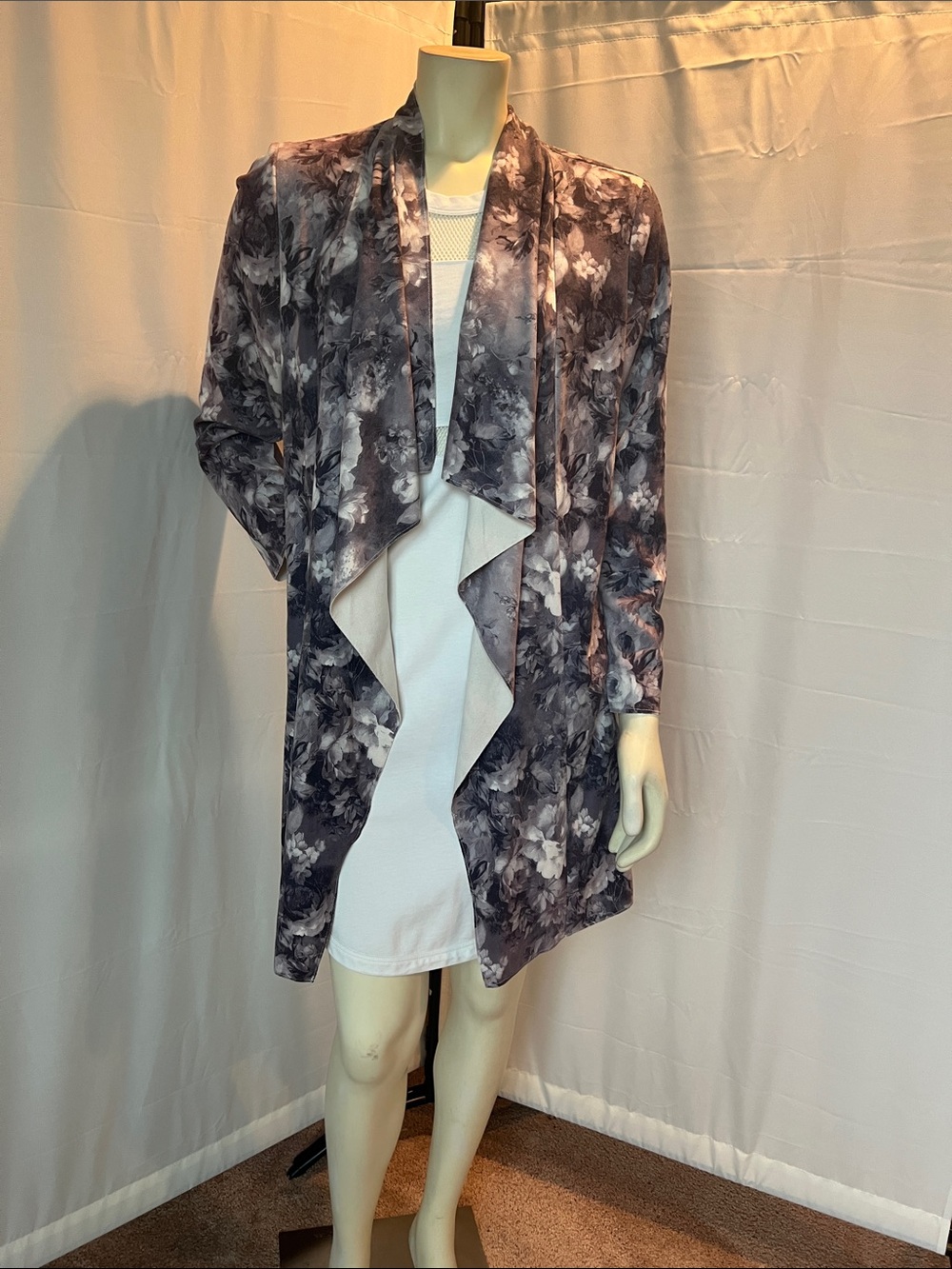 Solitaire Floral Faux Suede Drape Floral Cardigan